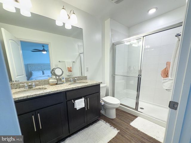 185 DREXEL CT, Martinsburg, WV 25404