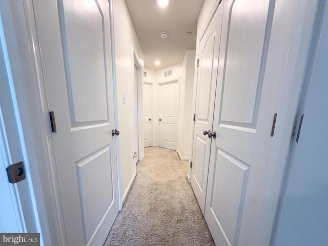 185 DREXEL CT, Martinsburg, WV 25404