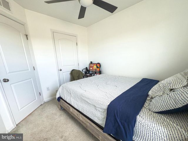 185 DREXEL CT, Martinsburg, WV 25404