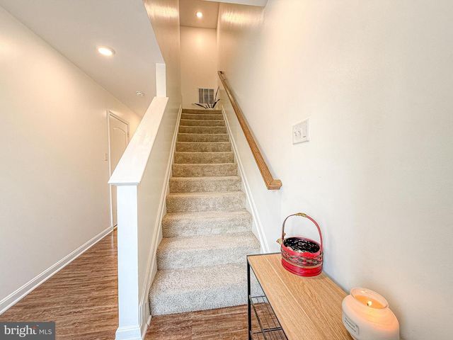 185 DREXEL CT, Martinsburg, WV 25404