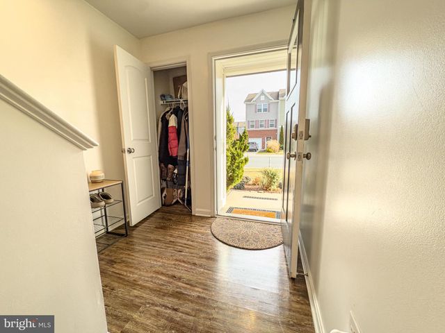 185 DREXEL CT, Martinsburg, WV 25404