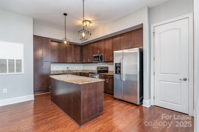 4625 Piedmont Row Drive 611, Charlotte, NC 28210