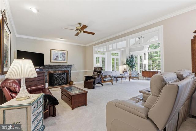 8521 CENTURY OAK CT, Fairfax Station, VA 22039