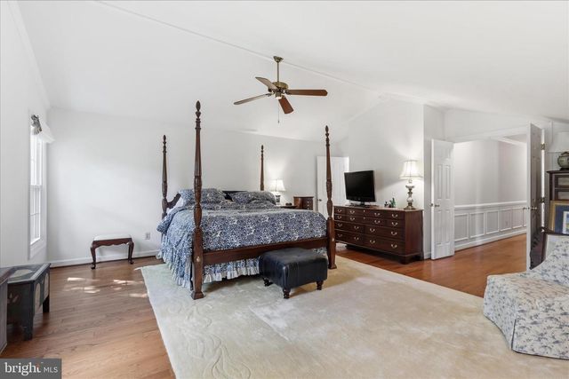 8521 CENTURY OAK CT, Fairfax Station, VA 22039