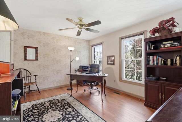 8521 CENTURY OAK CT, Fairfax Station, VA 22039