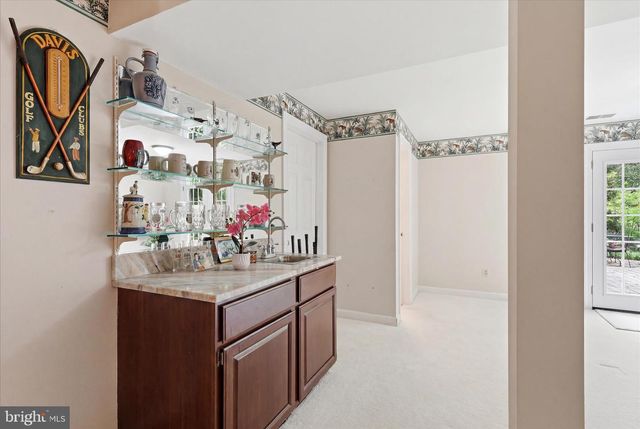 8521 CENTURY OAK CT, Fairfax Station, VA 22039