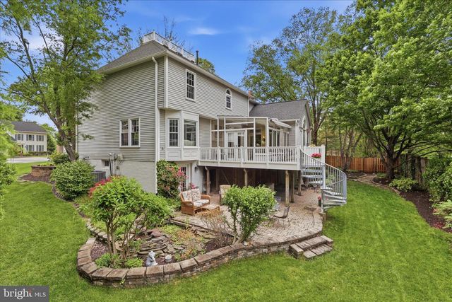 8521 CENTURY OAK CT, Fairfax Station, VA 22039
