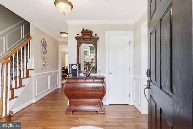 8521 CENTURY OAK CT, Fairfax Station, VA 22039