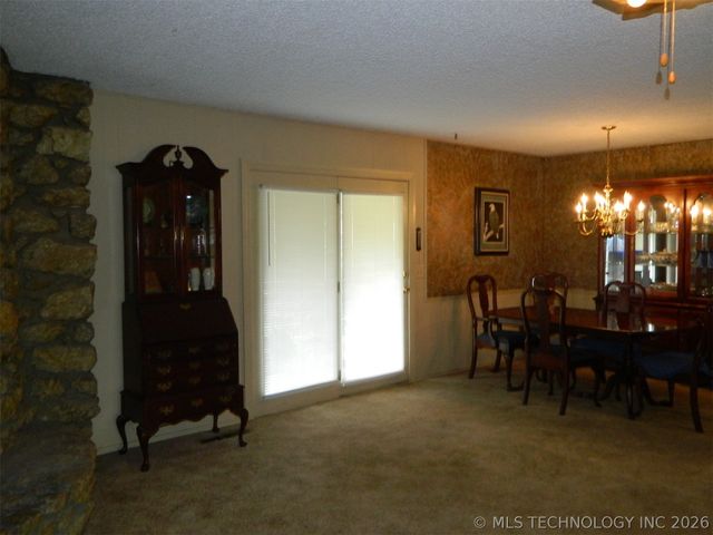 13522 E 31st Place, Tulsa, OK 74134