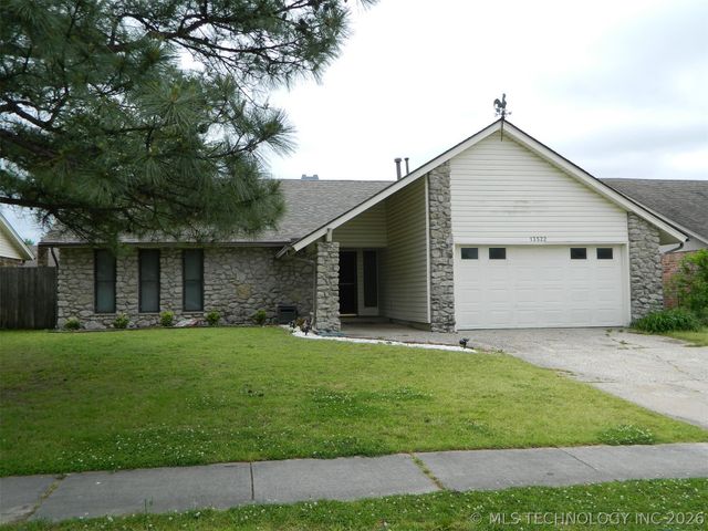 13522 E 31st Place, Tulsa, OK 74134