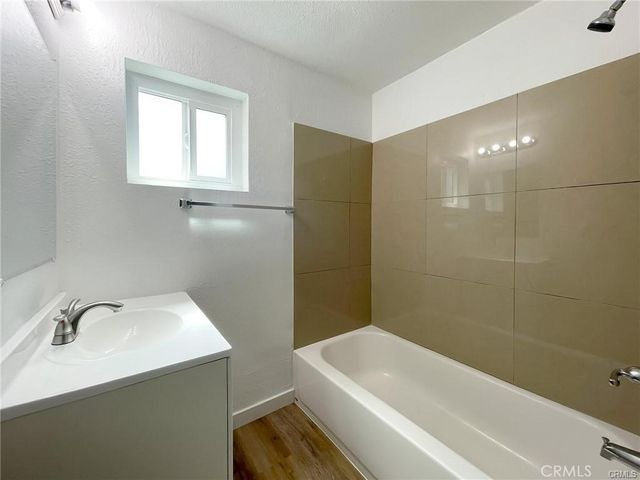 1408 W Avenue H15, Lancaster, CA 93534