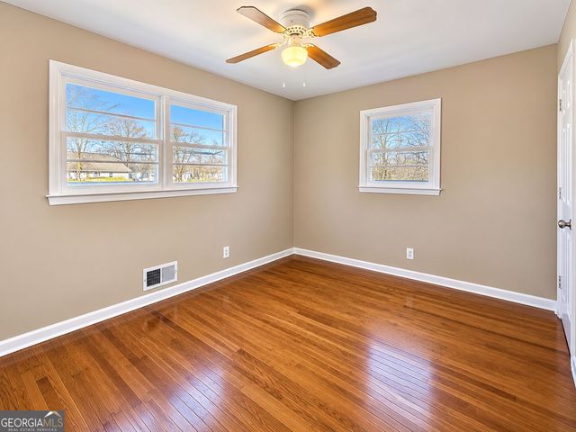 1091 Mountain View Road NW, Conyers, GA 30012