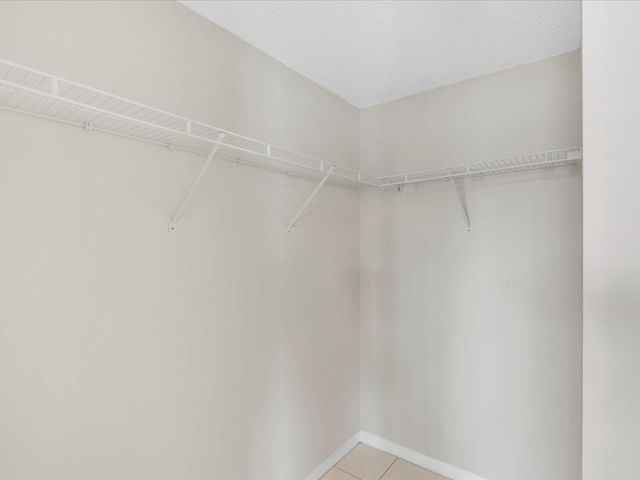 18260 N Bay Road 304, Sunny Isles Beach, FL 33160