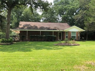 460 Cedar Grove, Livingston, TX 77351