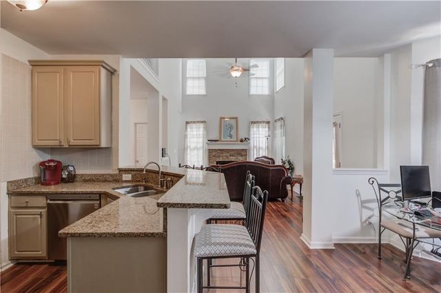 3812 Misty Lake, Ellenwood, GA 30294