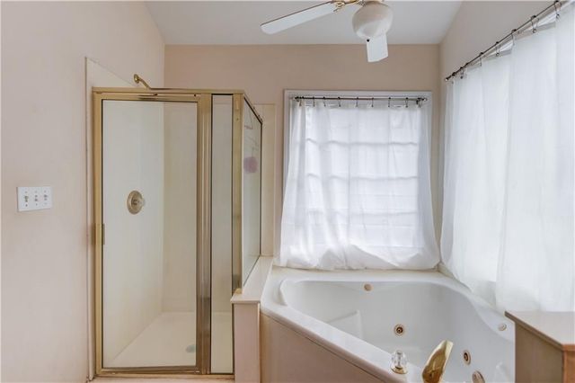 3812 Misty Lake, Ellenwood, GA 30294