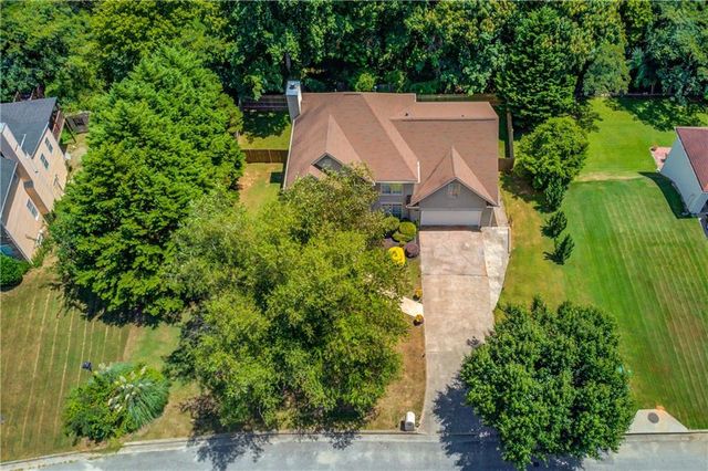 3812 Misty Lake, Ellenwood, GA 30294