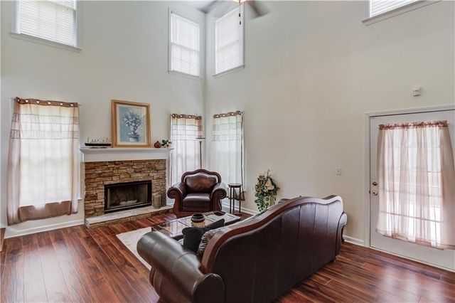 3812 Misty Lake, Ellenwood, GA 30294