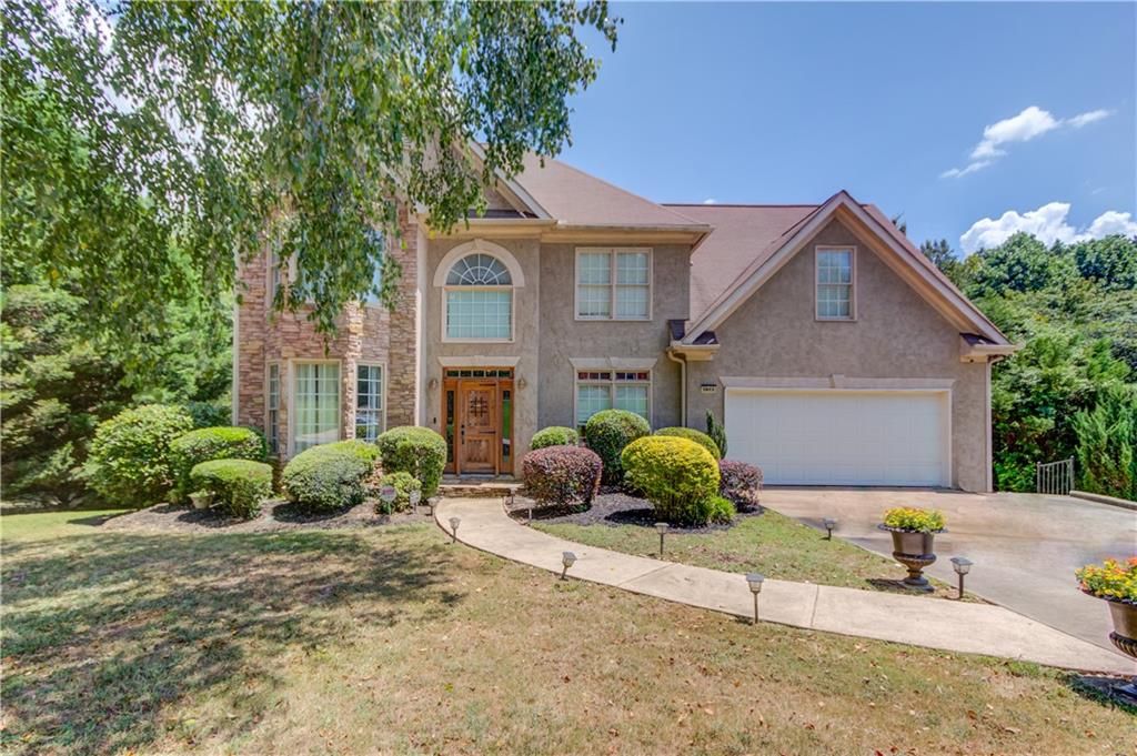 3812 Misty Lake, Ellenwood, GA 30294