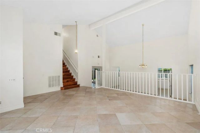 16 Duane, Irvine, CA 92620