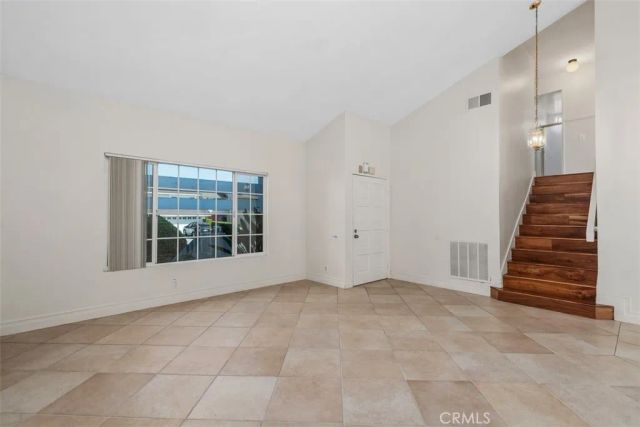 16 Duane, Irvine, CA 92620
