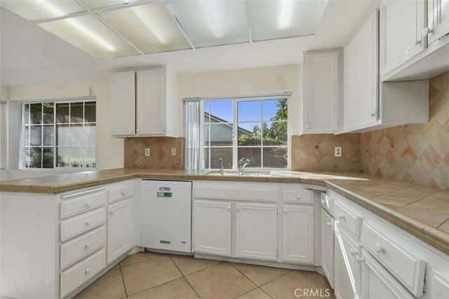 16 Duane, Irvine, CA 92620