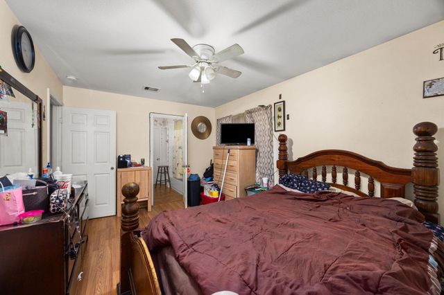 1610 Saint Barbe Street, Hempstead, TX 77445