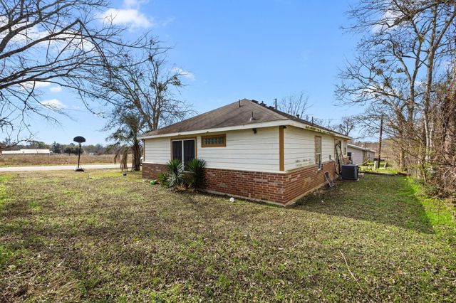 1610 Saint Barbe Street, Hempstead, TX 77445