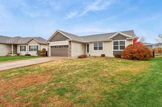 920 NE 49th Street, Ankeny, IA 50021