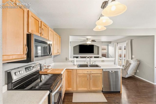 5041 Weaver Drive, Colorado Springs, CO 80922