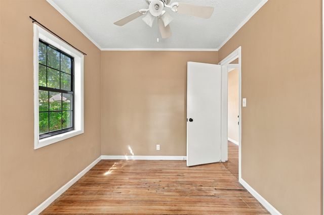 1117 N Braden Avenue, Tulsa, OK 74115