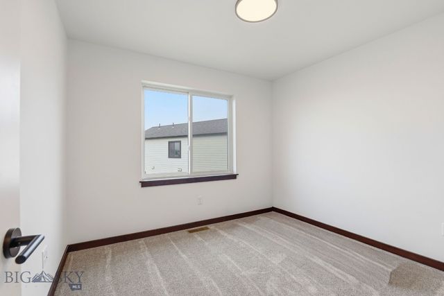 2016 Ross Way, Belgrade, MT 59714