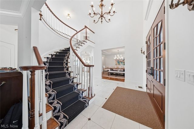 32461 Legacy Pointe Parkway, Avon Lake, OH 44012