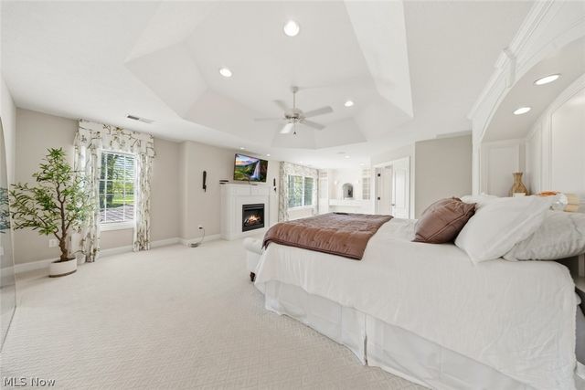 32461 Legacy Pointe Parkway, Avon Lake, OH 44012