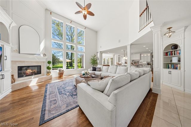 32461 Legacy Pointe Parkway, Avon Lake, OH 44012