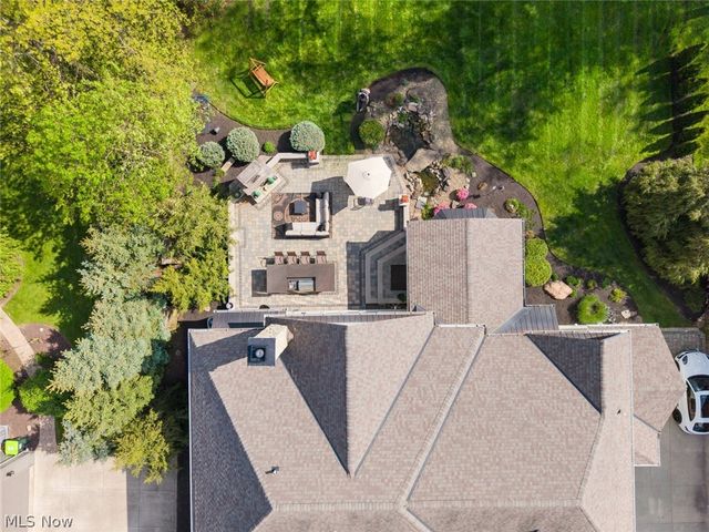 32461 Legacy Pointe Parkway, Avon Lake, OH 44012