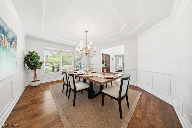 32461 Legacy Pointe Parkway, Avon Lake, OH 44012