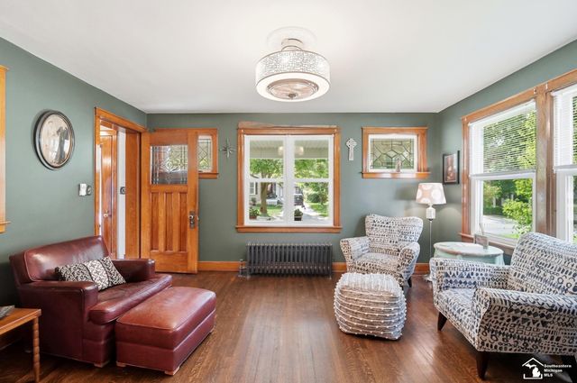 307 N Macomb Street, Monroe, MI 48162