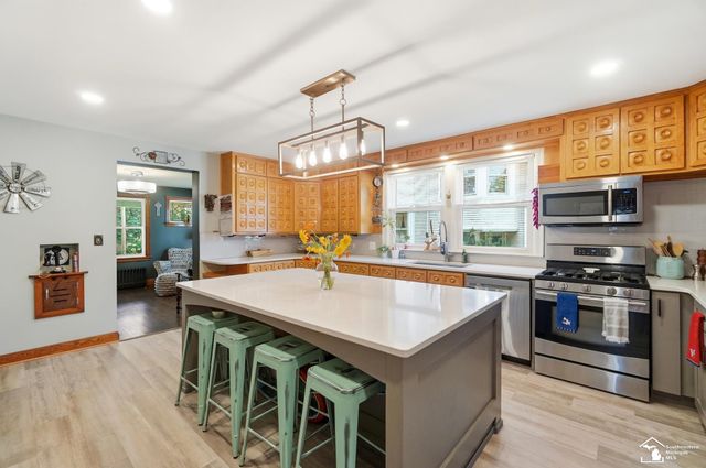 307 N Macomb Street, Monroe, MI 48162