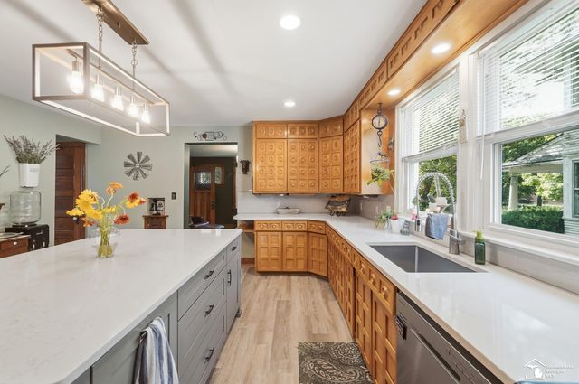 307 N Macomb Street, Monroe, MI 48162