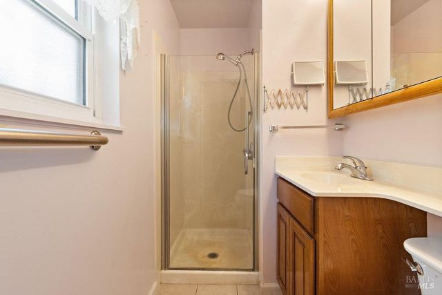 2560 Fraser Ct, Pinole, CA 94564