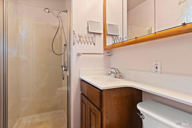 2560 Fraser Ct, Pinole, CA 94564
