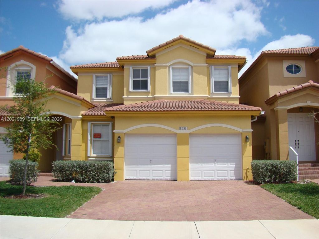 8651 NW 111th Ct ., Doral, FL 33178
