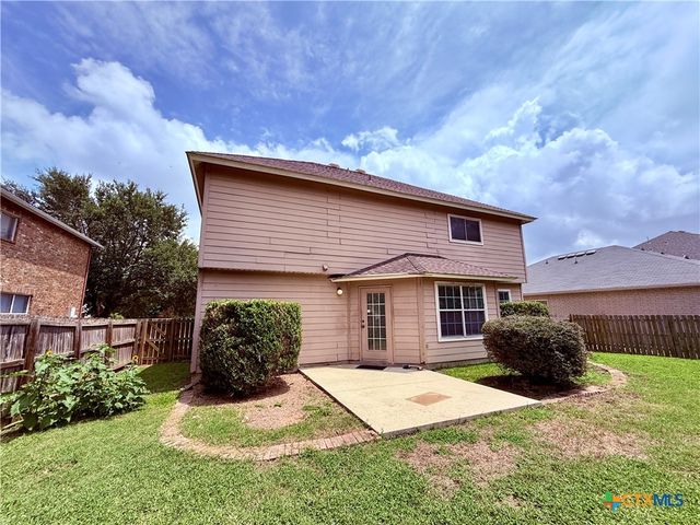 2051 Club Crossing, New Braunfels, TX 78130