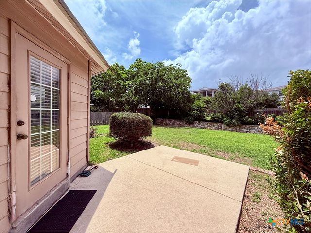 2051 Club Crossing, New Braunfels, TX 78130
