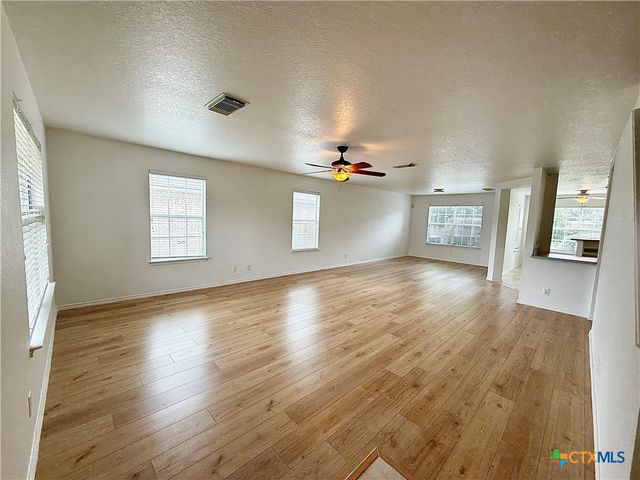 2051 Club Crossing, New Braunfels, TX 78130