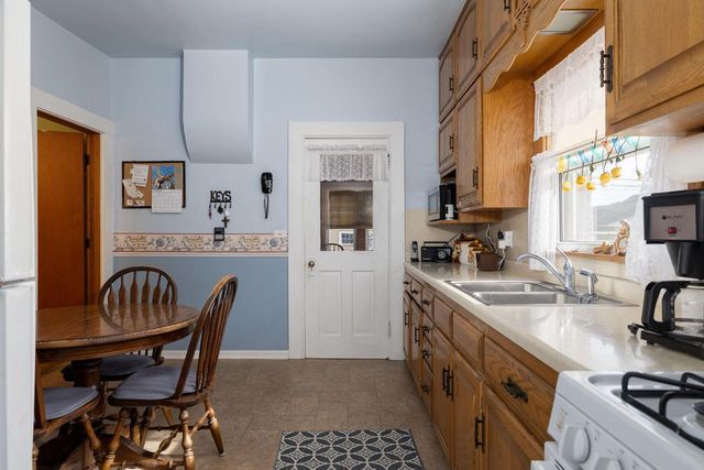 722 Caledonia STREET, La Crosse, WI 54603