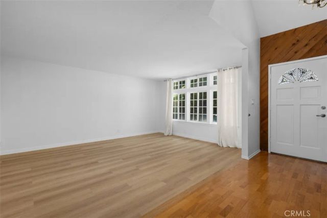 1851 Roanoke, Tustin, CA 92780