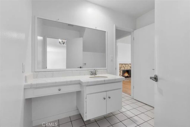 1851 Roanoke, Tustin, CA 92780