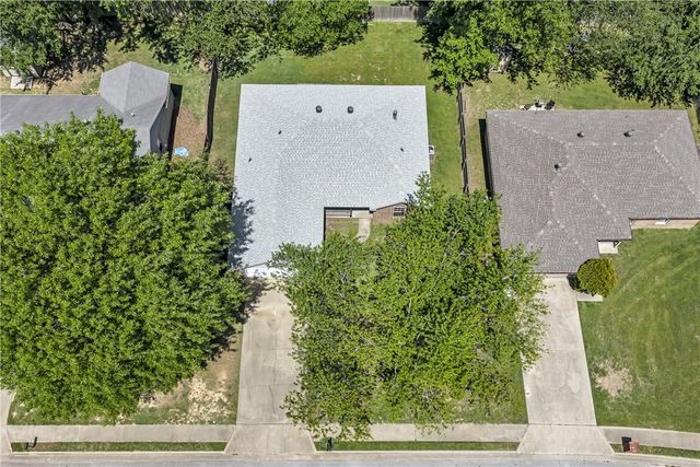 1698 Heritage Drive, Springdale, AR 72762